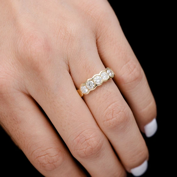 Five Stone Diamond Bezel Scallop Band Ring 14k Solid Gold 1.00ctw 