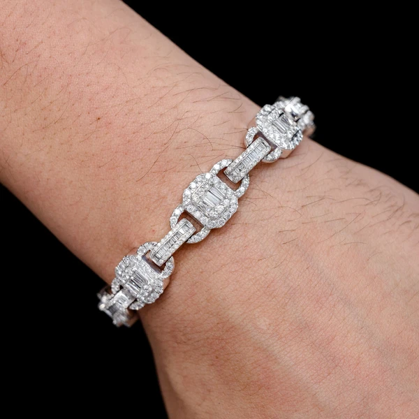 Square Frame Baguette And Round Diamond Link Bracelet Solid Gold 9.00ctw