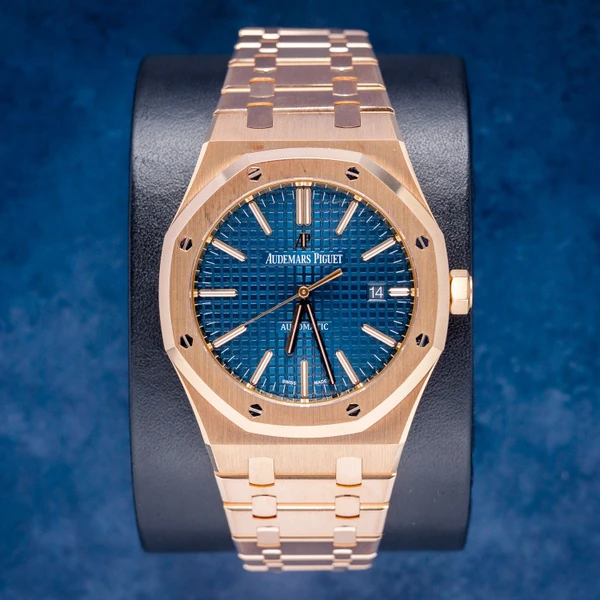 Audemars Piguet Royal Oak 40MM (15400or.oo.1220or.03) - Rose Gold - Blue Dial - Box & Archive Papers 2018