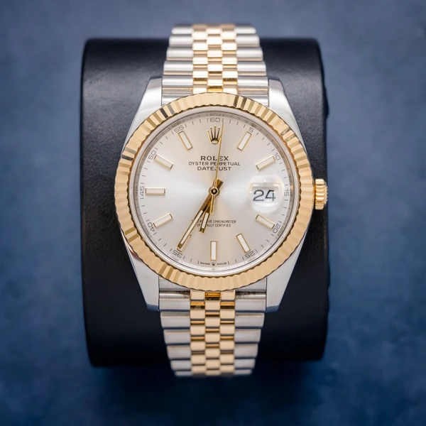 Rolex Datejust 41MM (126333) - Steel & Yellow Gold - Jubilee Brac - Silver Index - 2021 Card & Box