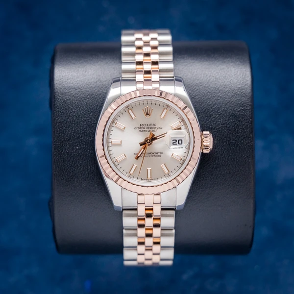 Rolex Datejust 26MM (179171) Steel & Rose Gold - Jubilee Brac. - Silver Index - 2005 Production Watch & Box