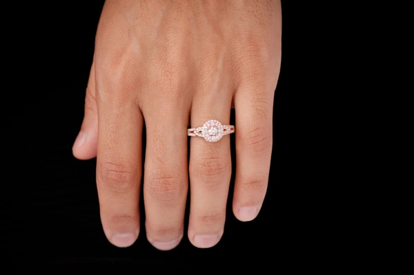 0.75ctw - Round Two Tier Halo - Diamond Engagement Ring - All Natural