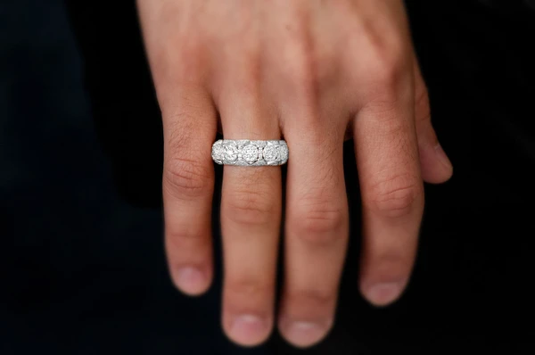 Pyramid Deluxe Diamond Ring 14k Solid Gold 1.30ctw