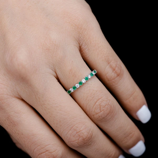 Emerald And Diamond Single Row Band Ring 14k Solid Gold 0.33ctw 