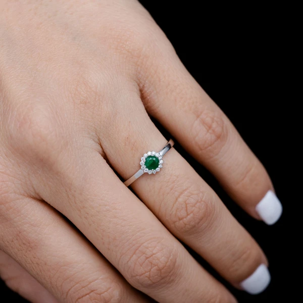 Round Emerald And Diamond Halo Ring 14k Solid Gold 0.33ctw