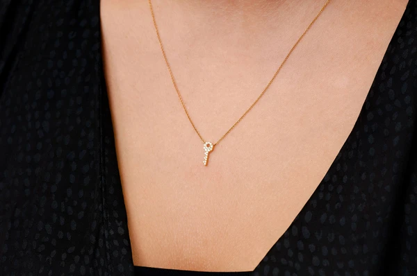 Key Diamond Pendant 14k Solid Gold 0.10ctw
