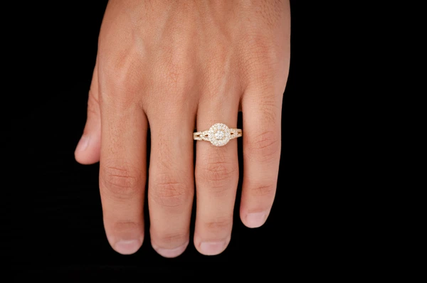 0.75ctw - Round Two Tier Halo - Diamond Engagement Ring - All Natural