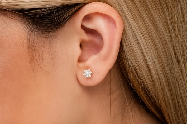 Flower Stud Earrings 14k   0.50ctw