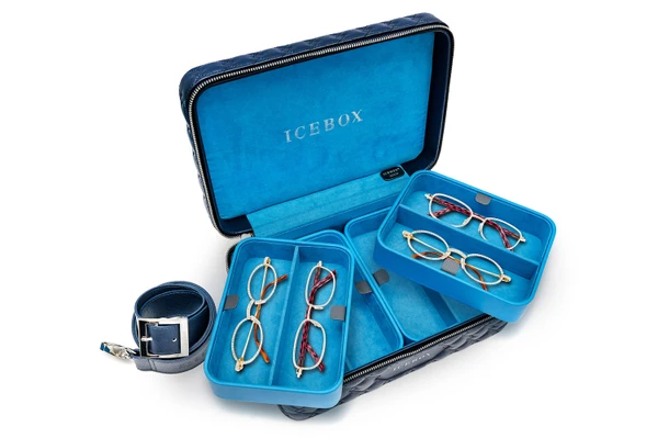 Icebox Leather World Traveler 8 Sunglasses Case