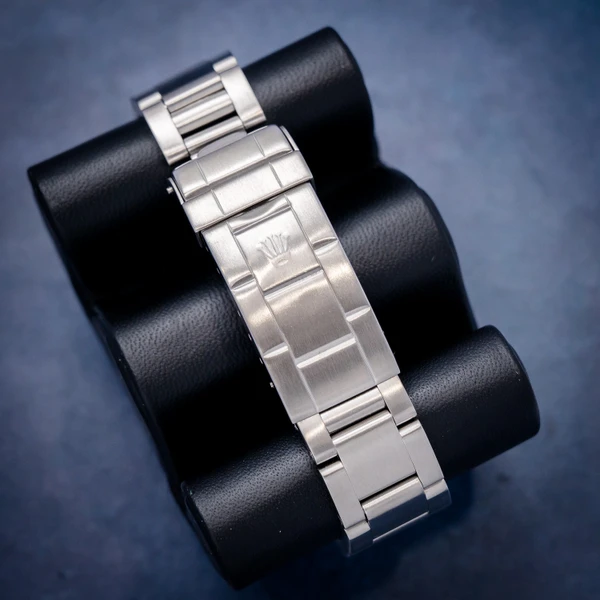 Rolex Submariner 40MM (14060) - No Date - Steel - Watch & Box