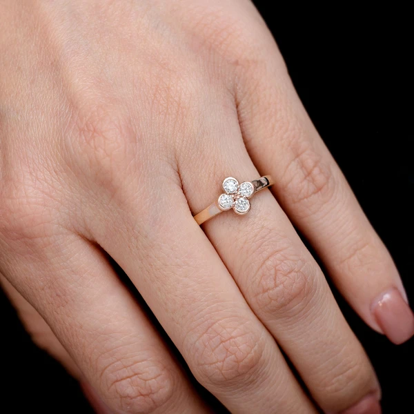 Clover Bezel Diamond Ring 14k Solid Gold 0.30ctw 