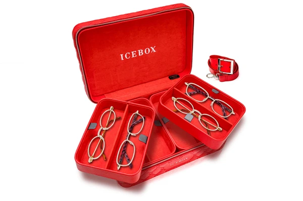 Icebox Leather World Traveler 8 Sunglasses Case