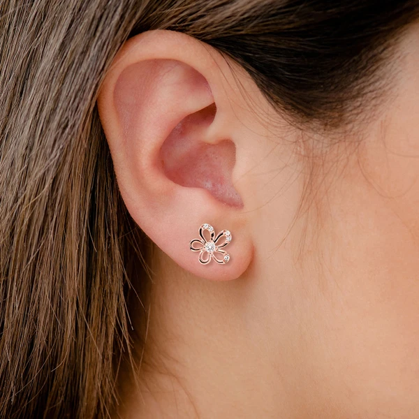 Irregular Flower Diamond Stud Earrings 14k Solid Gold 0.14ctw