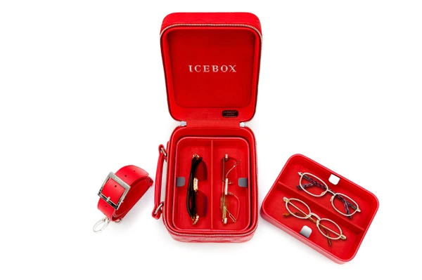Icebox Leather World Traveler Jewelry Case - 4 Sunglasses Medium