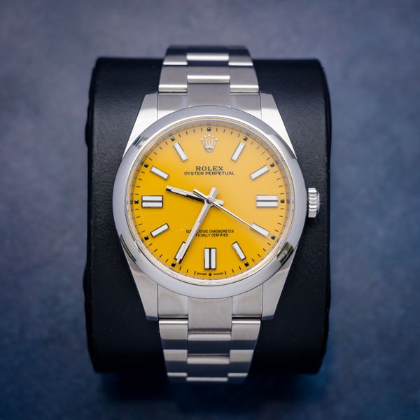 Sold - Rolex Oyster Perpetual 41MM (124300) Yellow Dial - Steel - 2021 Card+WT & Box