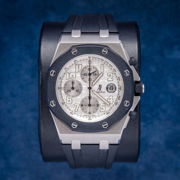 - Audemars Piguet Royal Oak Offshore 42MM (25940sk) Stainless Steel Rubber Clad - Watch & Box (sw141)