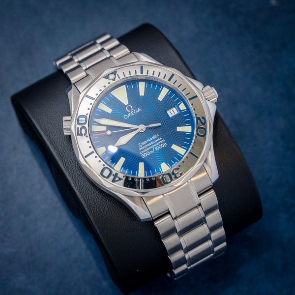 Omega Seamaster Diver 300m - 41MM (2253.80) Automatic Date Watch Blue Dial - Watch & Box