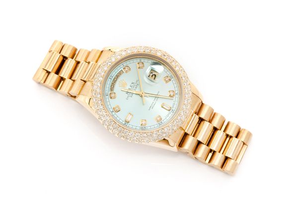 Rolex Day Date Presidential 36MM 18k Yellow Gold (18038) - 4.00ctw Diamond Bezel