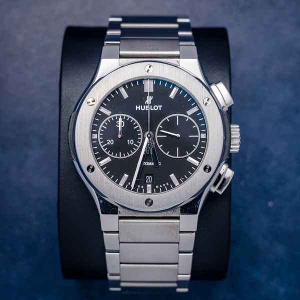 Hublot Classic Fusion - Chrono Titanium Bracelet - W/card