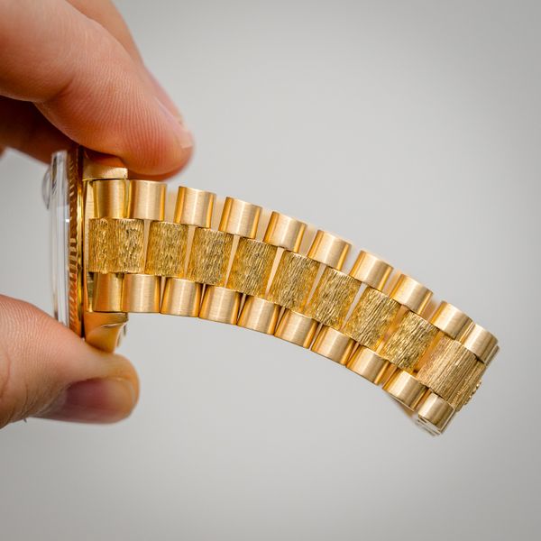 Rolex Day-Date 36 (1803) Yellow Gold - 1971 Production - Watch & Box