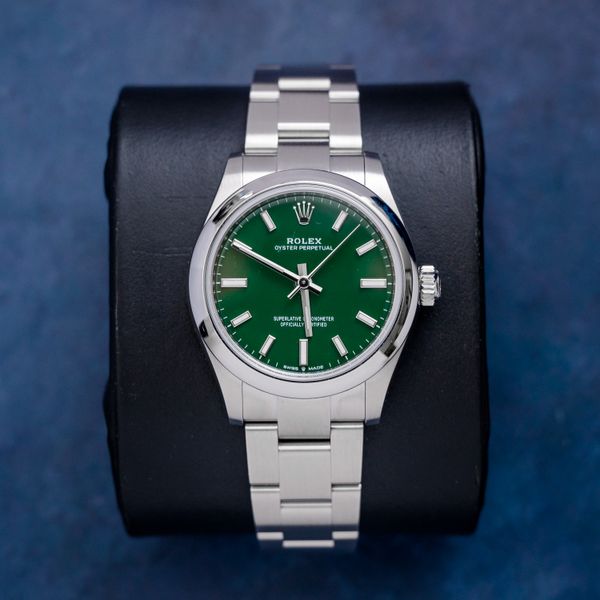 Rolex Oyster Perpetual 31MM (277200) - Steel - Green Index Dial - Watch & Box