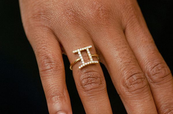 Gemini Zodiac Ring 14k Solid Gold 0.12ctw 