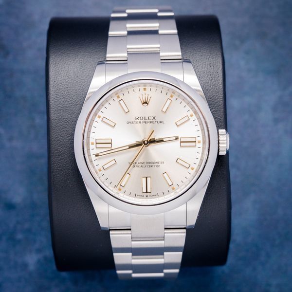 Rolex Oyster Perpetual 41MM - (134300) - Steel - Silver & Gold Index