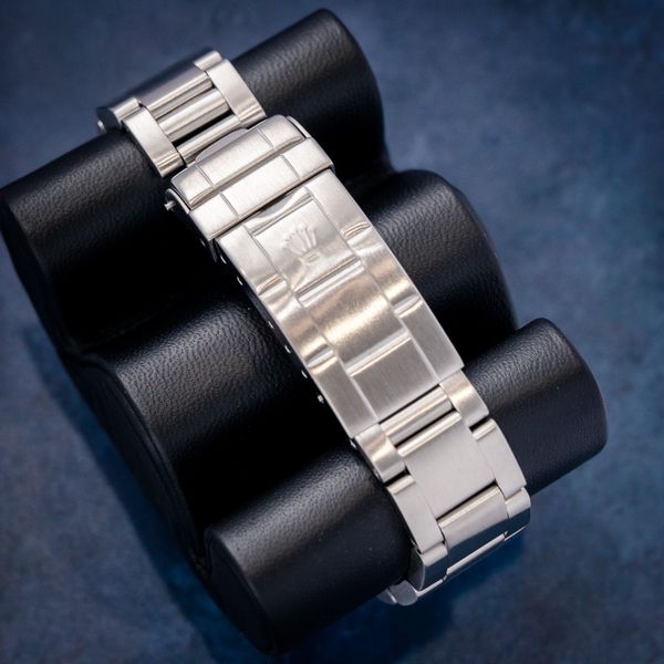 Rolex Submariner 40MM (14060) - No Date - Steel - Watch & Box