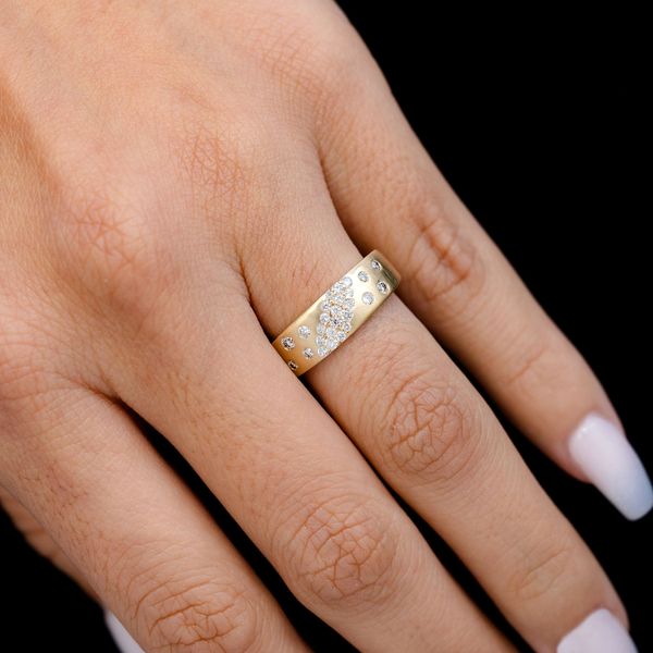 Diamond Scattered Angled Cluster Band Ring 14k Solid Gold 0.35ctw