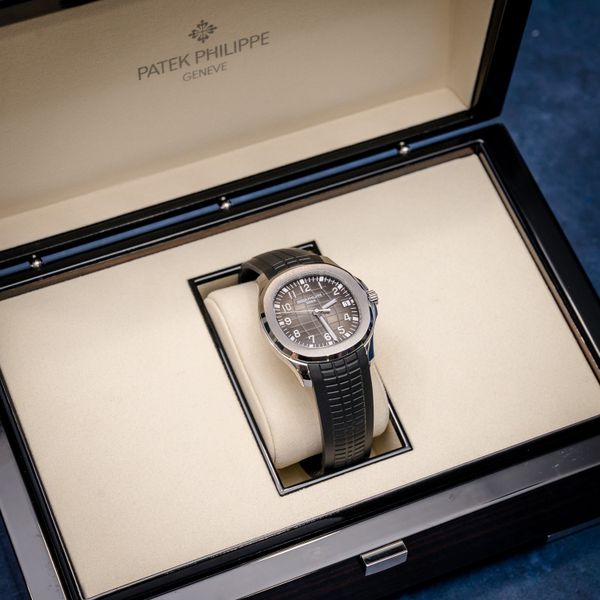 Patek Philippe Nautilus 5167a - Steel & Black Rubber Strap - 2026 Box & Papers