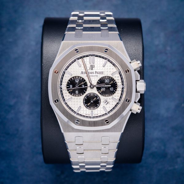 Audemars Piguet Royal Oak Chrono 41MM (26331ST.OO.1220ST.03) "Panda" - Steel - Watch, Card, Box
