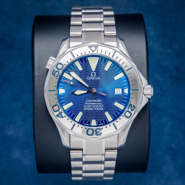Omega Seamaster Diver 300m - 41MM (2253.80) Automatic Date Watch Blue Dial - Watch & Box