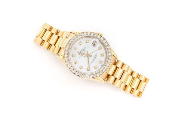 Rolex Presidential 31MM 18k Yellow Gold (68278) - 1.60ctw Diamond Bezel