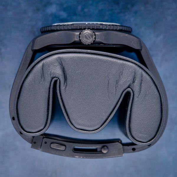 Tag Heuer Aquaracer Professional 300 - 43MM Date Automatic Black Dlc - Undated Card (sw1102)