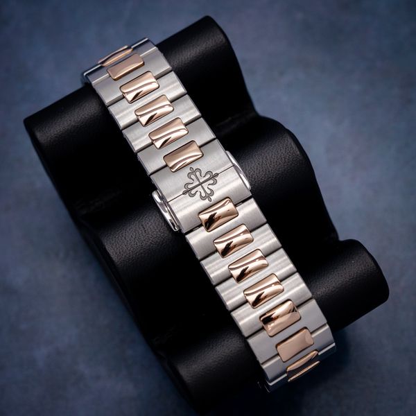 Patek Philippe Nautilus - (5980/1AR-001) Rose Gold - Newer Buckle