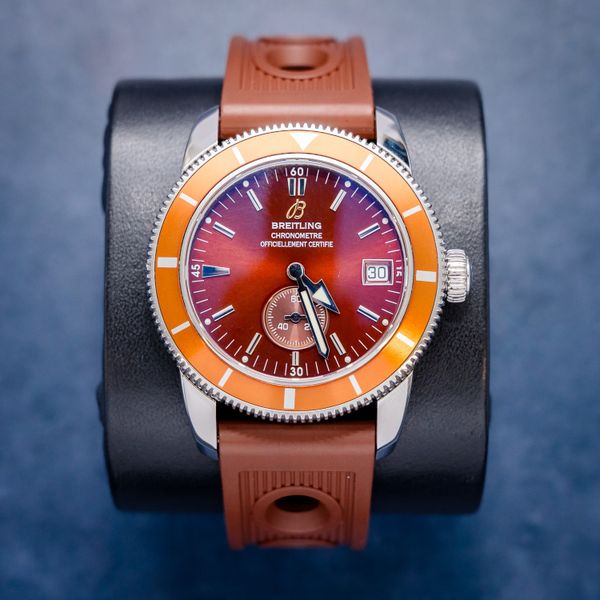 - Breitling Superocean 38MM - Orange - Brown Rubber Strap - Bronze Dial - Watch & Cosc Papers