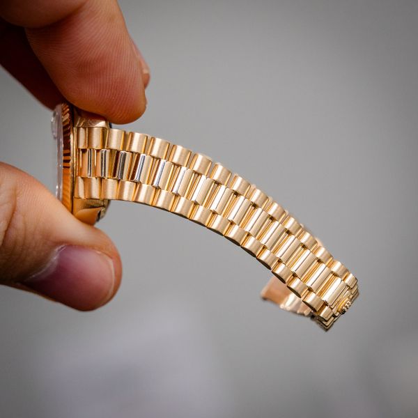 Rolex Datejust 26MM (69178) Yellow Gold Presidential - 1996 Production - White Roman Dial - Watch & Box