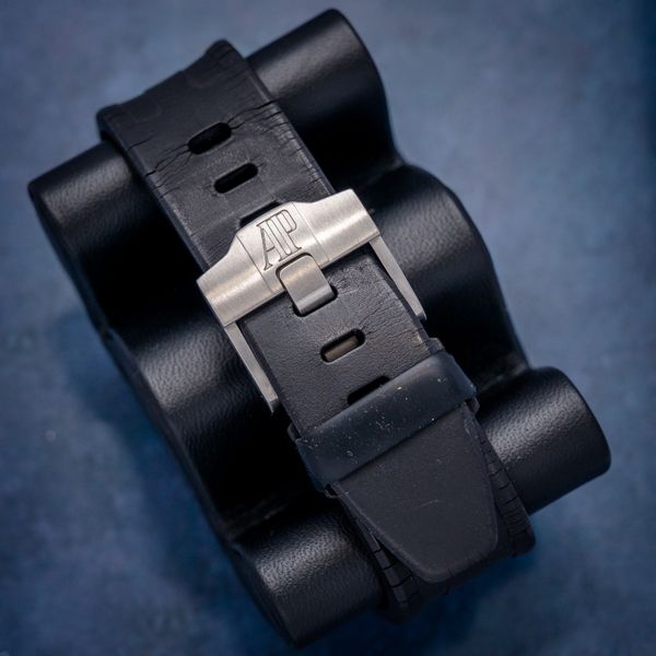 Audemars Piguet 42MM (26470st) Royal Oak Offshore "Elephant" - Black Rubber - Ceramic Pushers - Watch & Box (sw795)