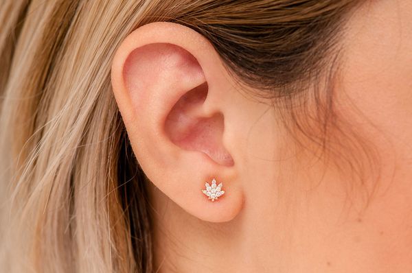 Cannabis Leaf Stud Diamond Earrings 14k Solid Gold 0.10ctw