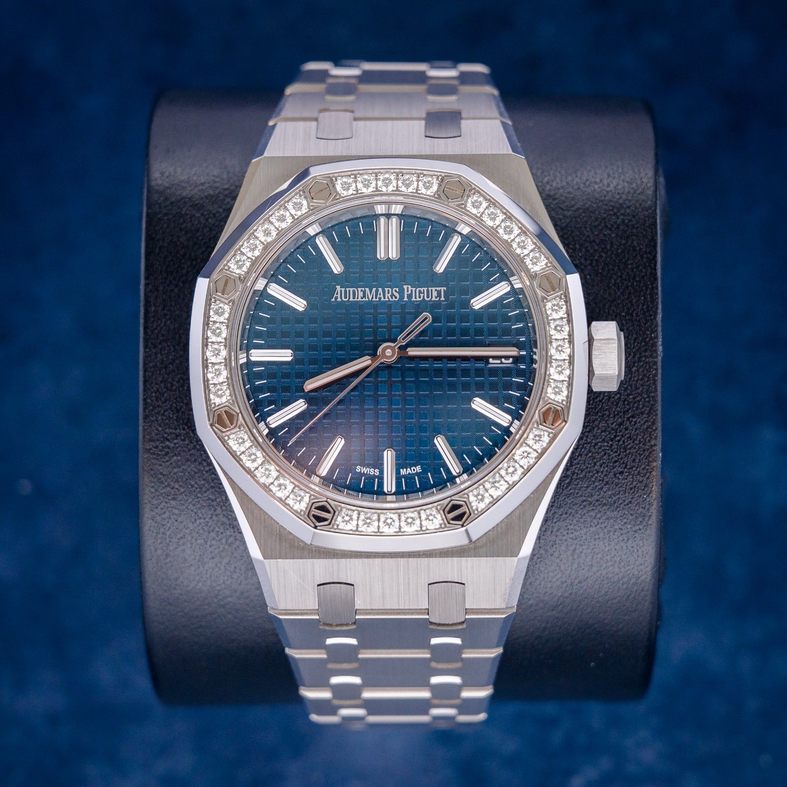 Audemars Piguet Royal Oak 37MM "50th Anni" (15551ST.ZZ.1356ST.02) Blue Dial - Diamond Bezel