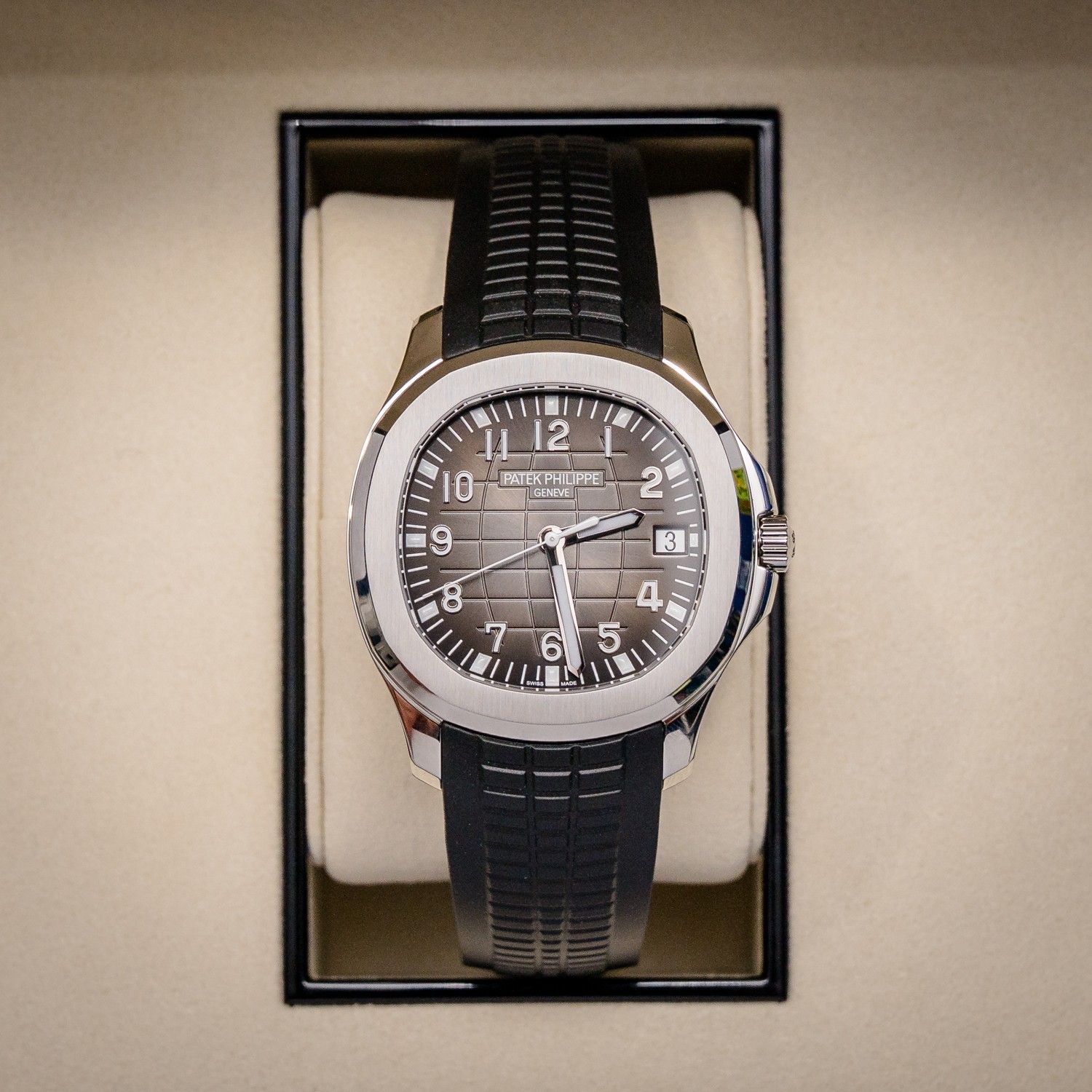 Patek Philippe Nautilus 5167a - Steel & Black Rubber Strap