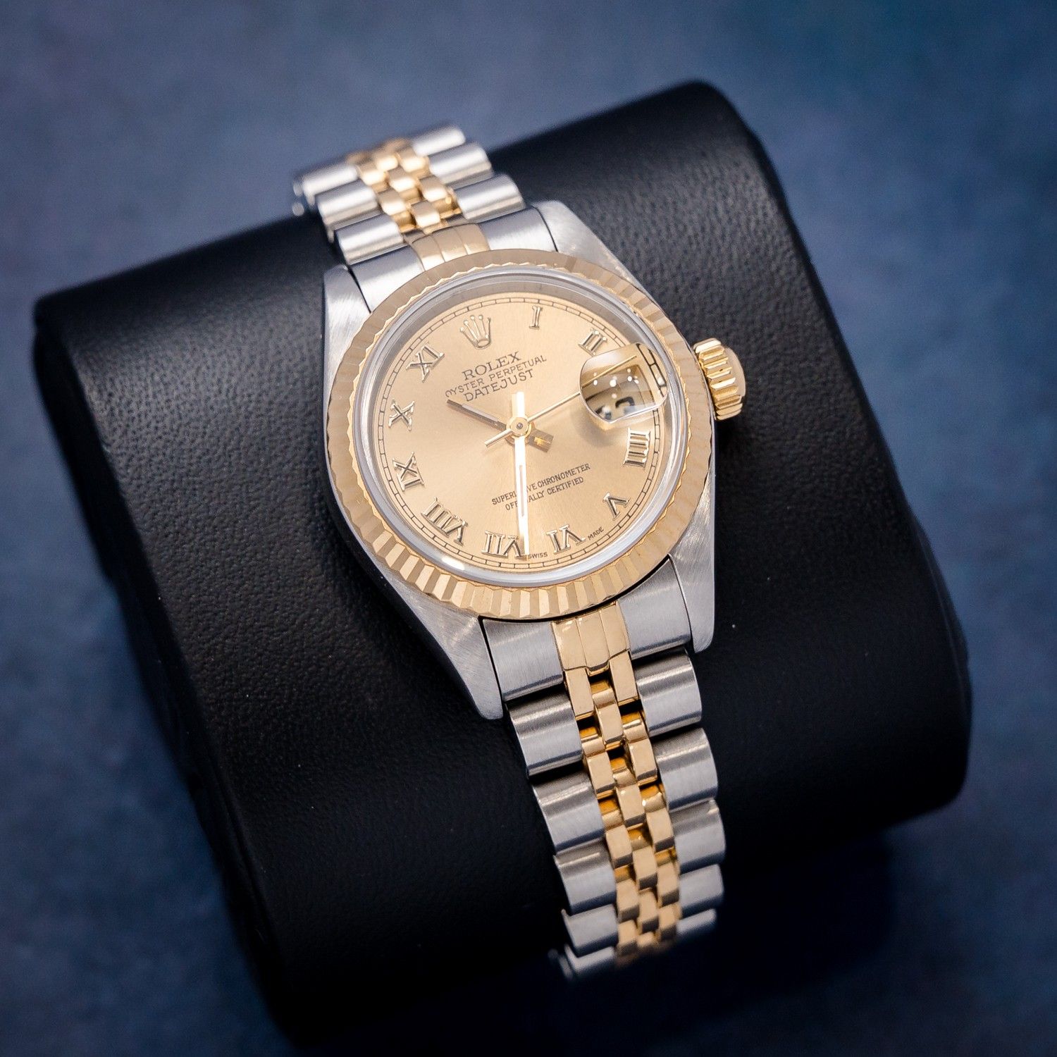 Rolex Datejust 26MM (69173) Steel & Yellow Gold - Jubilee Brac - Watch & Box