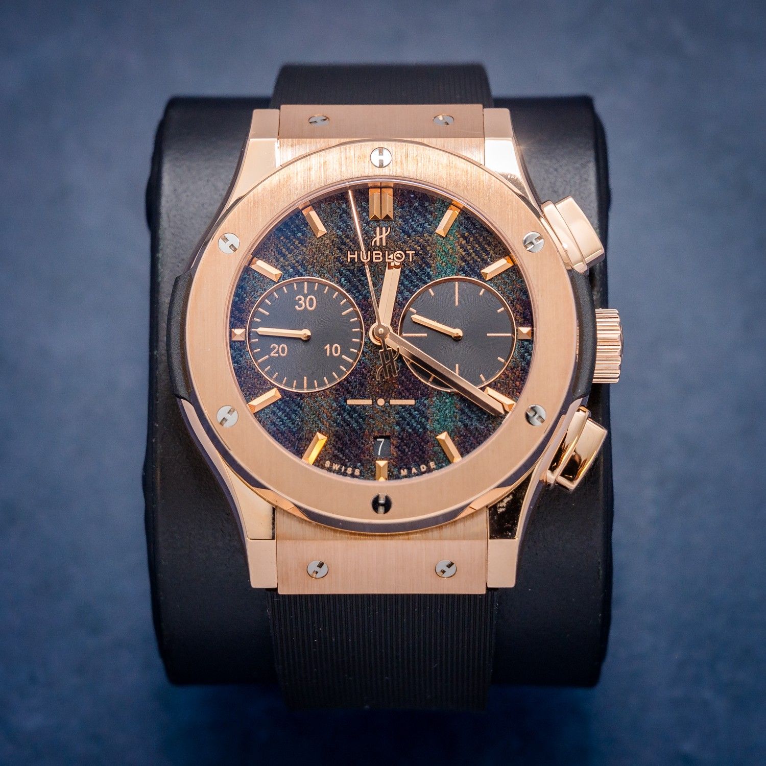 Hublot Classic Fusion Chrono 45MM (521.OX.2705.NR.ITI17) Tartan King Gold - Box & Card