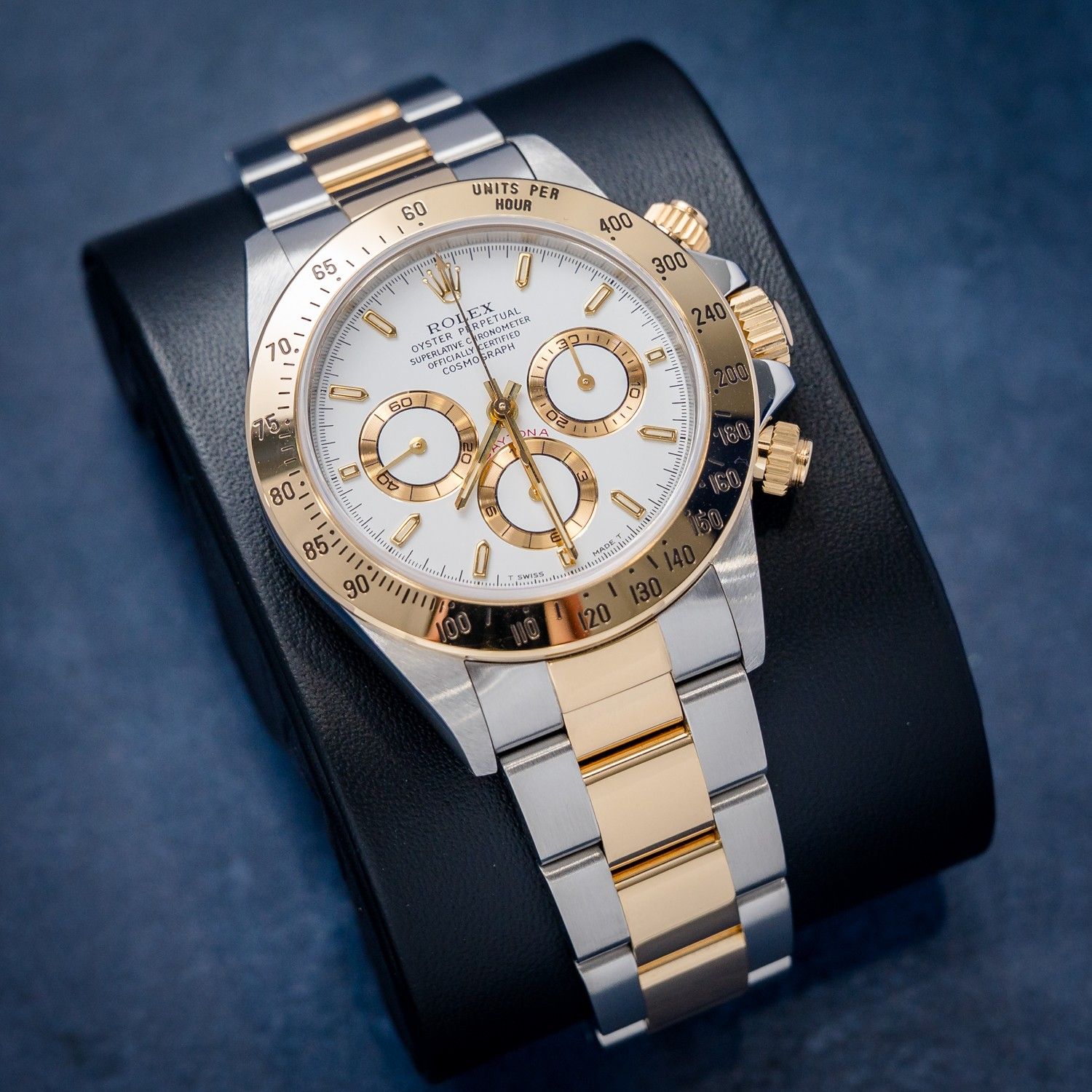 Rolex Daytona 40MM (16523) - Steel & Yellow Gold - White Dial - Watch & Box