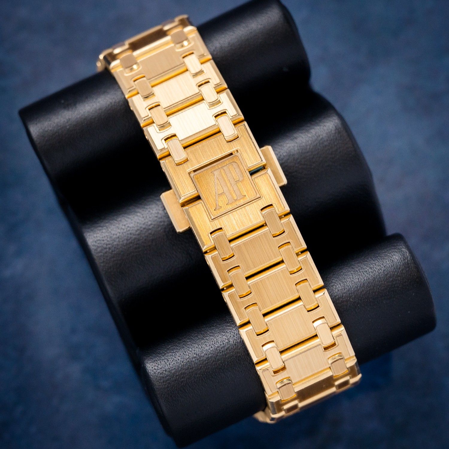 Audemars Piguet Royal Oak (16204BA.OO.1240BA.01) 39MM Extra Thin Skeleton Yellow Gold - Box & Card
