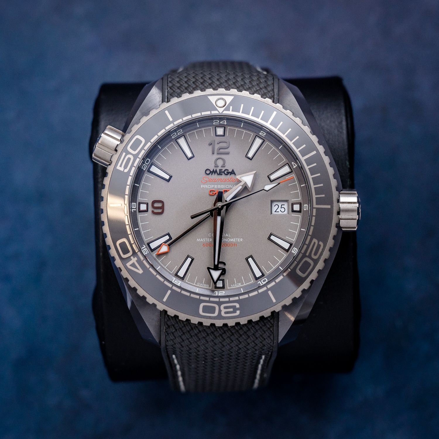 Omega Seamaster Planet Ocean 46MM (215.92.46.22.99.002) Grey Ceramic - Rubber Strap - Watch & Box
