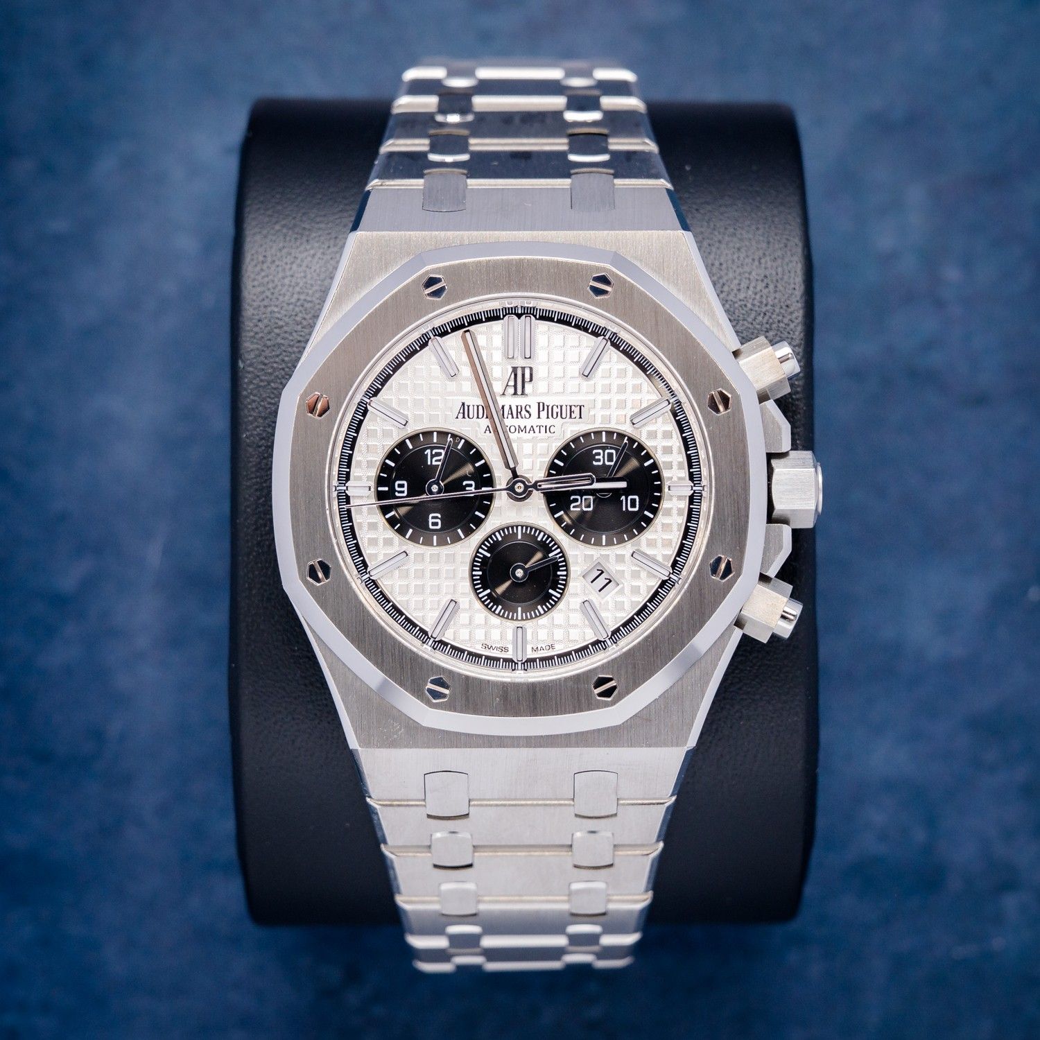 Audemars Piguet Royal Oak Chrono 41MM (26331ST.OO.1220ST.03) "Panda" - Steel