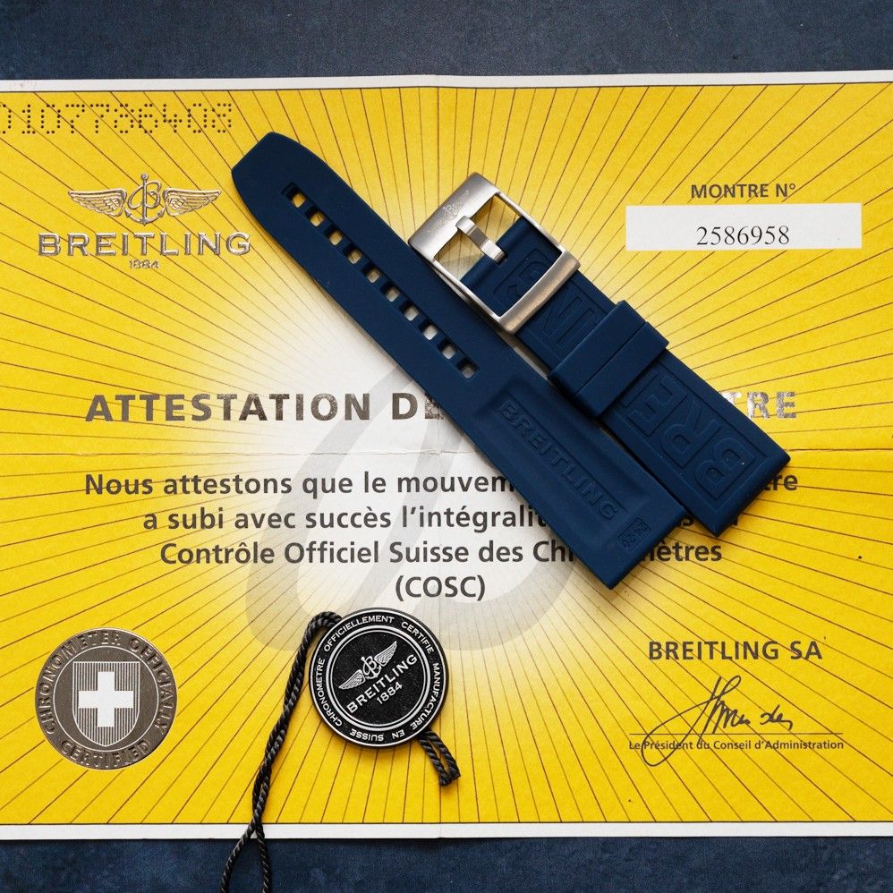 Breitling Super Avenger 48MM (A13370) - Steel - Navy Dial Chronograph - Box, Paper, Rubber Strap